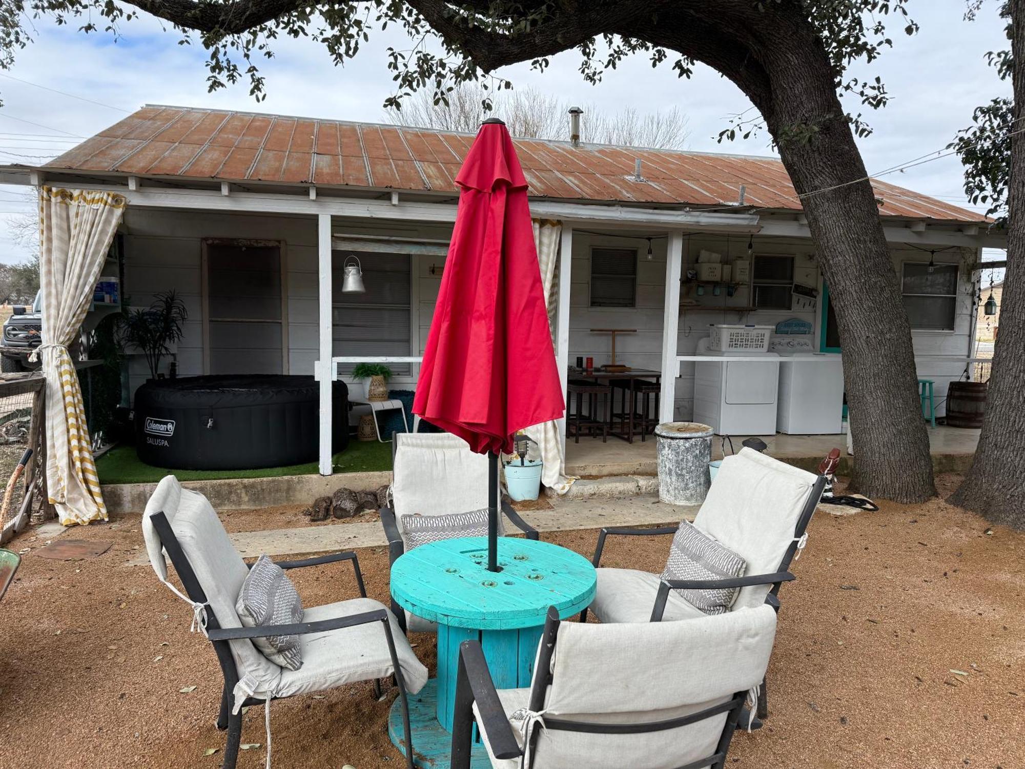Pecan St. Parlor Haus Downtown Bandera, Tx ภายนอก รูปภาพ